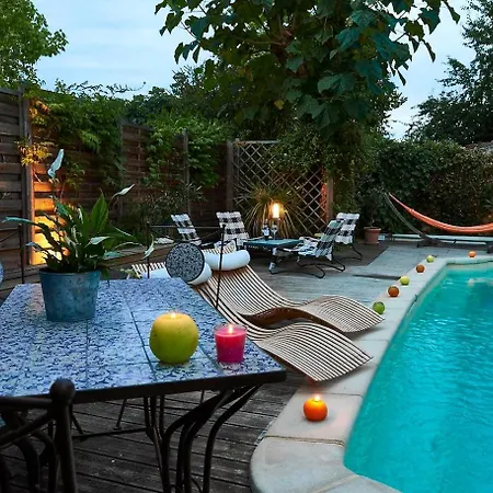 Holiday home Le 23 Dans Cite Medievale *